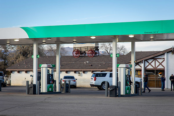 SINCLAIR GAS STATION GREEN RIVER UT-13