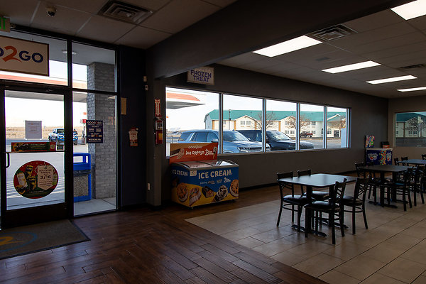 SINCLAIR GAS STATION GREEN RIVER UT-25