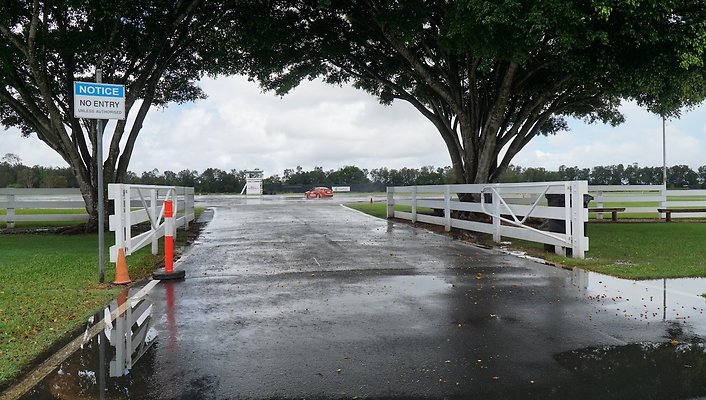 Nowell Motorplex32