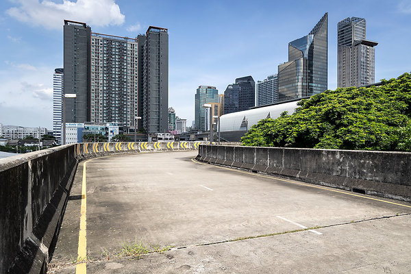 LOWER LEVEL STATION &amp; RAMPS