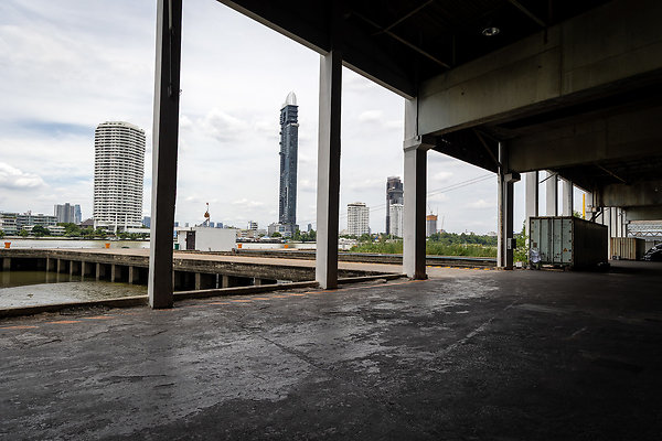 RATCHABURANA PORT-3927