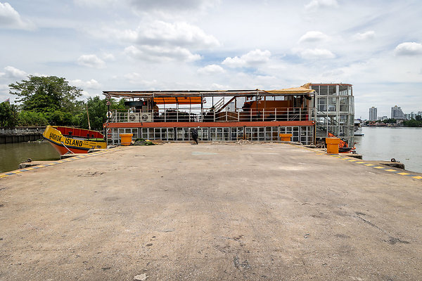 RATCHABURANA PORT-3915