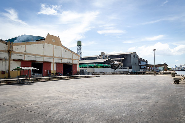 SUB SRI THAI PORT-3532