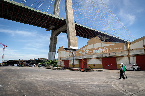 SUB SRI THAI PORT-3530