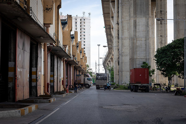 SUB SRI THAI PORT-3545