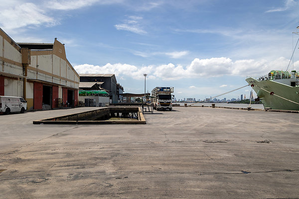 SUB SRI THAI PORT-3515