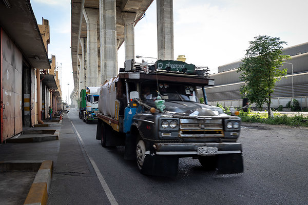 SUB SRI THAI PORT-3551