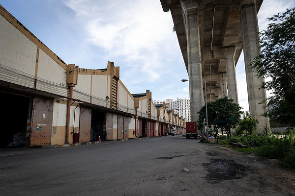 SUB SRI THAI PORT-3553