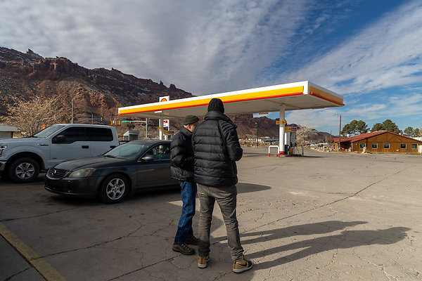 Spanish Trail Shell Station Dir Scout-2