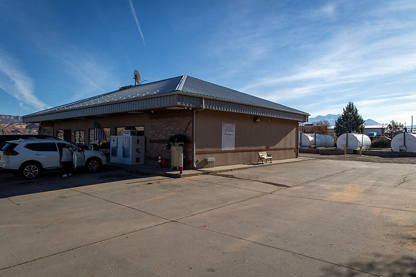 MOAB SHELL SPANISH TRAIL-21