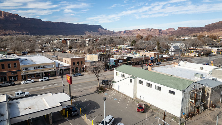 MAIN STREET MOAB DIRECTOR SCOUT DRONE-4