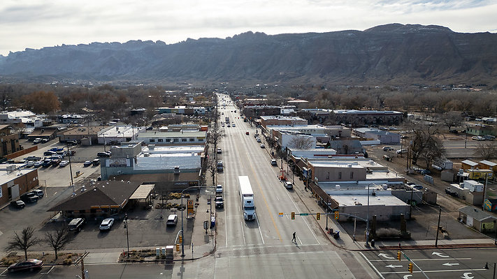 MAIN STREET MOAB DIRECTOR SCOUT DRONE-20