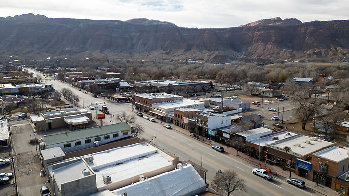 MAIN STREET MOAB DIRECTOR SCOUT DRONE-15