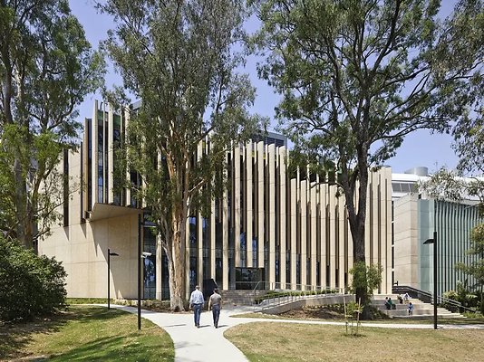 University of Queensland Center For Advanced Imaging - 7