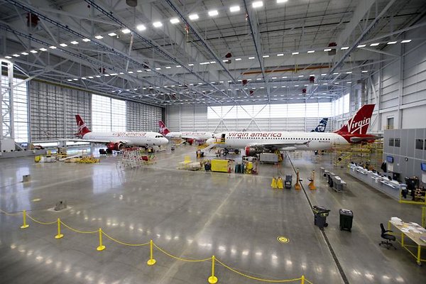 Virgin Blue Hangar Brisban Airport