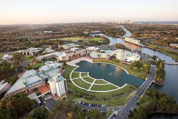 Bond University - 6