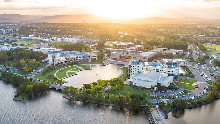 Bond University - 4