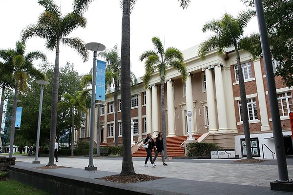 QUT TB - 1