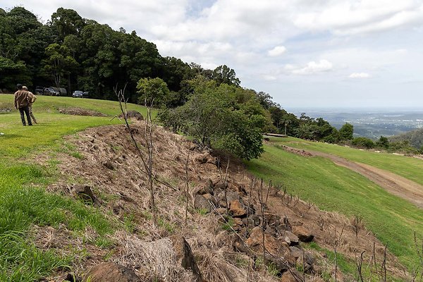 MT TAMBORINE PRIVATE OVERLOOK-21