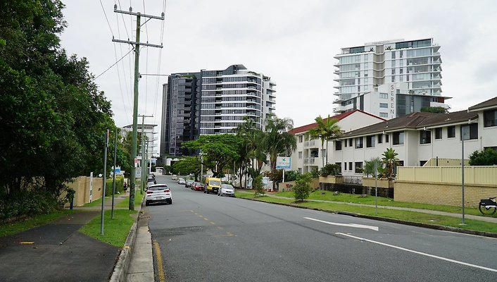 Cannes Ave13
