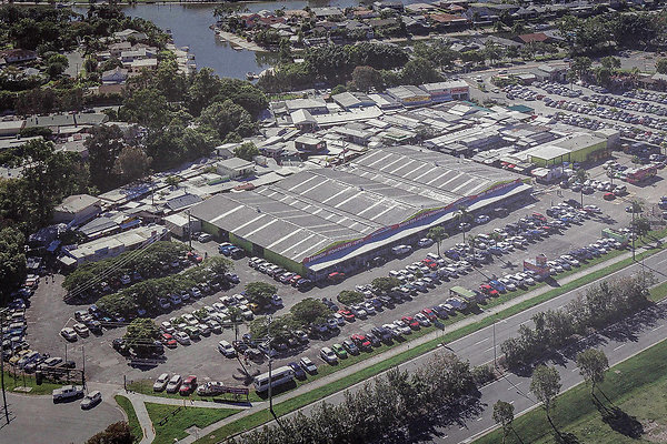 CARRARA MARKETS-27