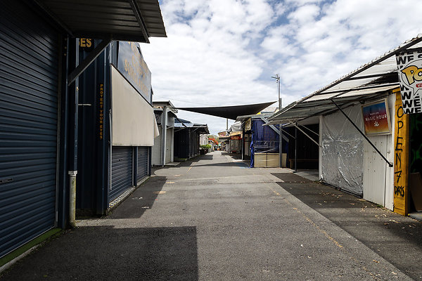 CARRARA MARKETS-9