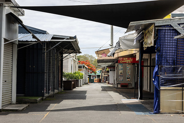 CARRARA MARKETS-10