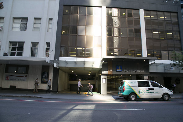 Ann St 036