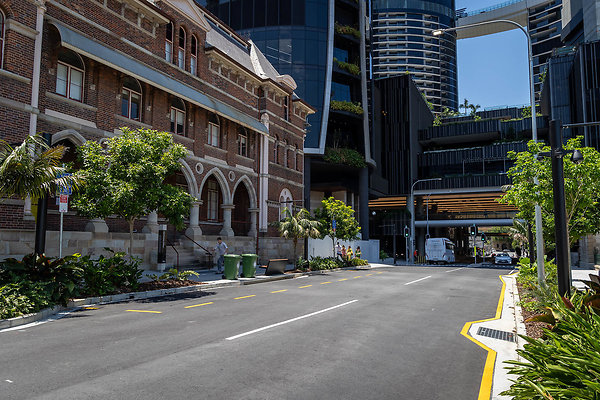WILLIAMS ST @ ELIZABETH ST-8