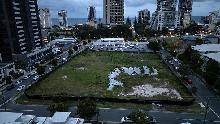 LA PELAGO NIGHT DRONE-5