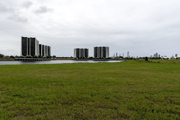 THE LANES RESIDENCES - OPEN LAND