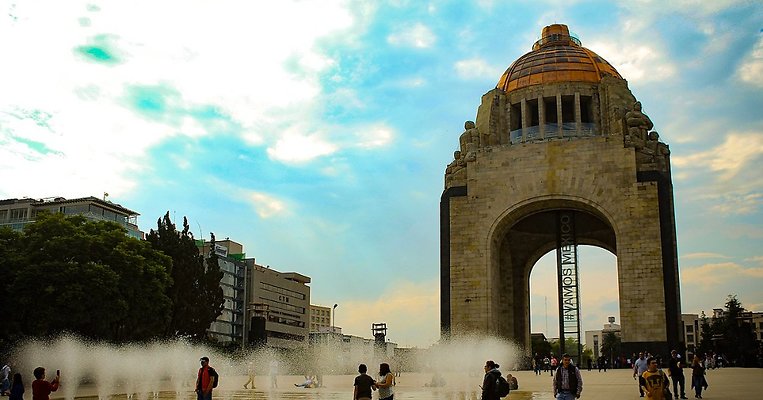 Monumento de la Revolucion 03