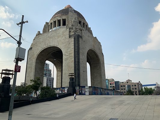 Monumento Revolucion Ground - 36