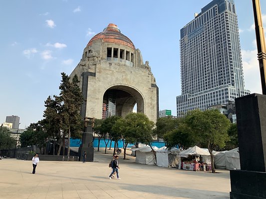 Monumento Revolucion Ground - 80