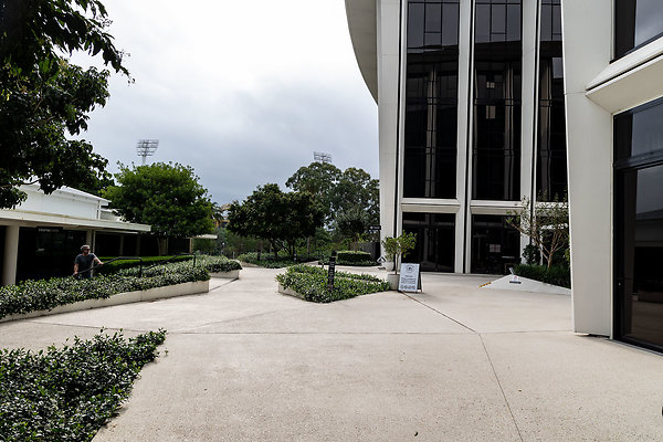MARINA CONCOURSE-24
