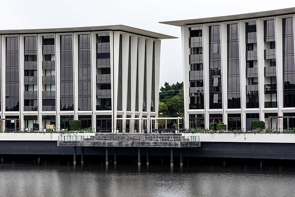 MARINA CONCOURSE-4