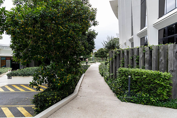MARINA CONCOURSE-22