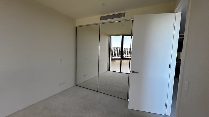 Marina Residences Apartment6