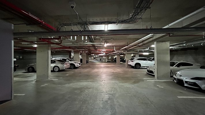 Marina Residences Carpark11