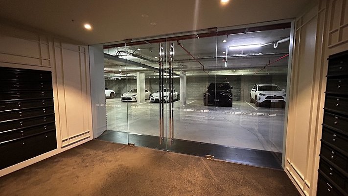 Marina Residences Carpark14