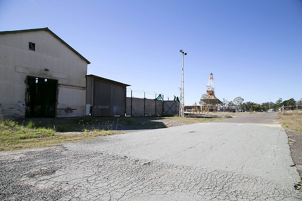 Cairnscross Dry Dock 202