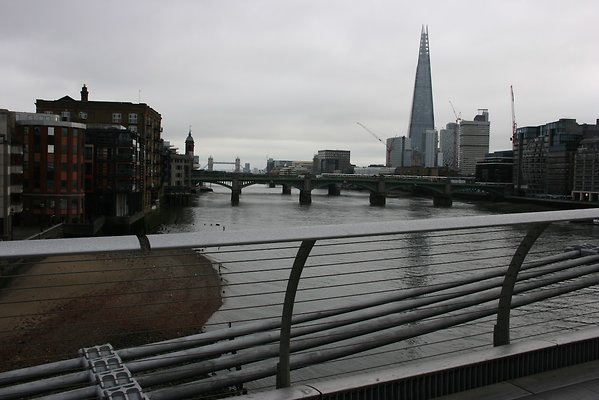 Millinneum Bridge