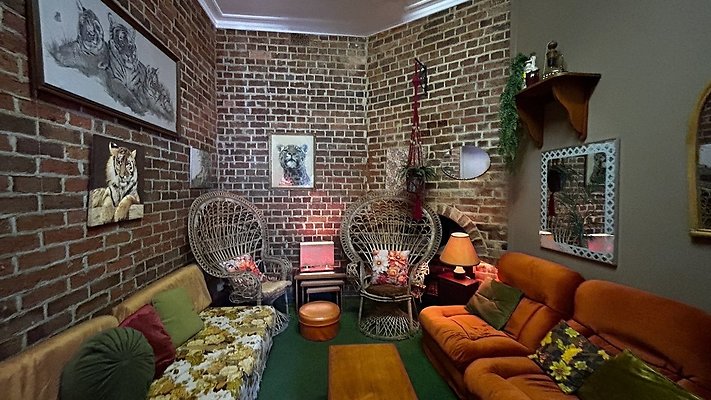 Woolloongaba Bar13