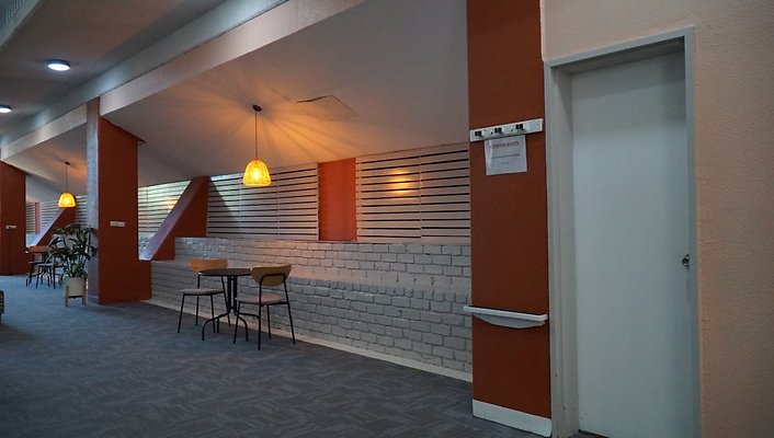 55 Eden Ave29
