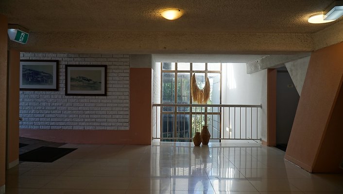 55 Eden Ave23