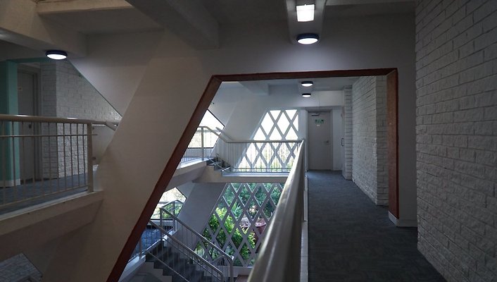 55 Eden Ave3