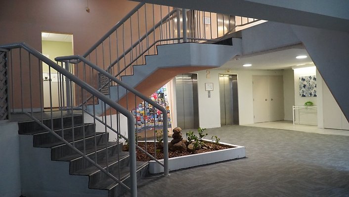 55 Eden Ave39