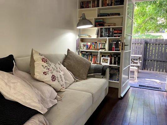 New Farm Air B &amp; B Flat - 17