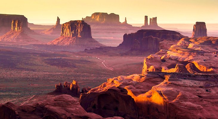 PORTAL - MONUMENT VALLEY