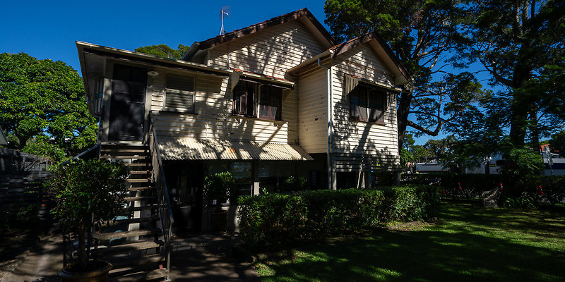 SOUTHPORT 8 Chester St 24